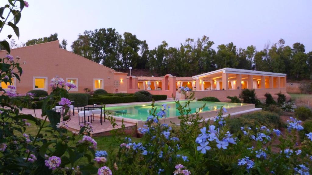 Antica Locanda Del Golf Ragusa Ngoại thất bức ảnh