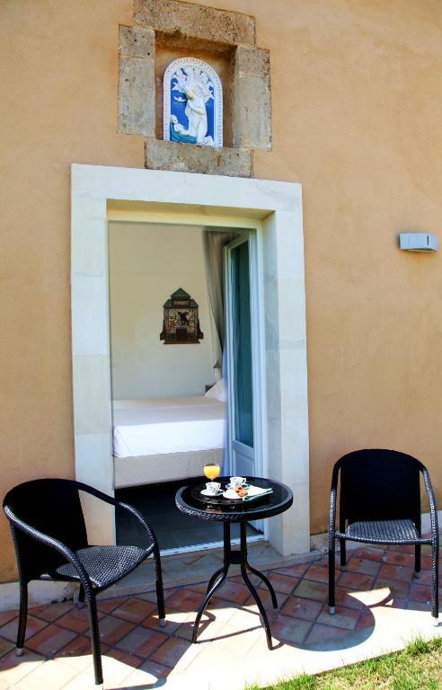 Antica Locanda Del Golf Ragusa Phòng bức ảnh